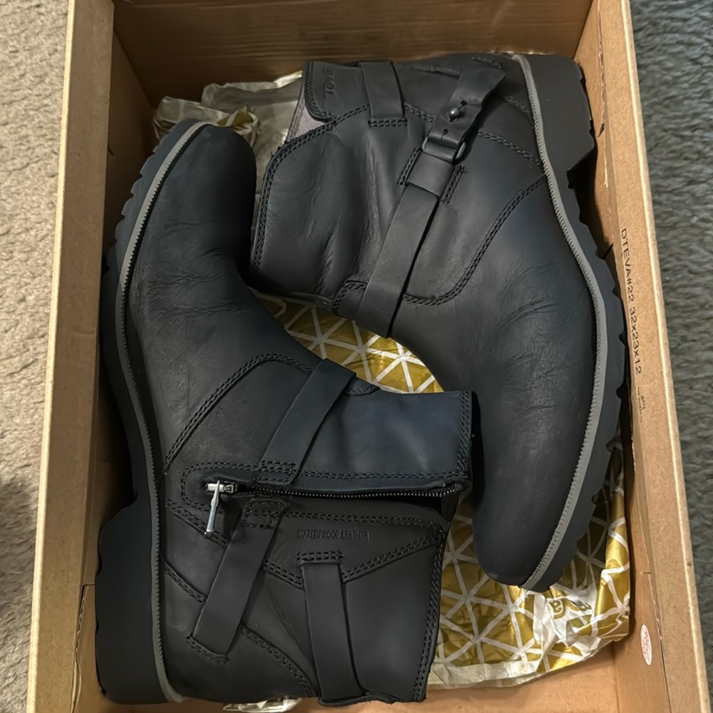 Teva De La Vina Chelsea Boots Black US 8 EU 39